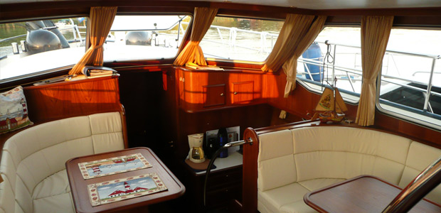 Yacht AURELIA De Drait Deluxe 42